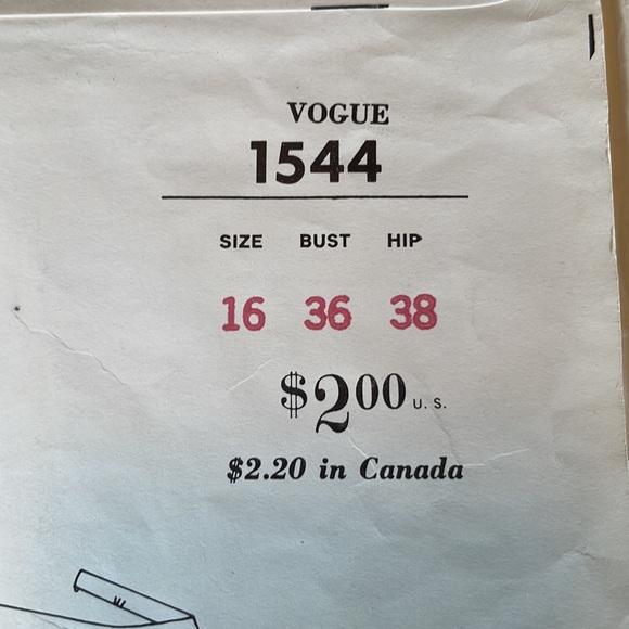 Vogue pattern Basic Dress Design 1544, semi fitted A shaped bias basic dress - Picture 5 of 12